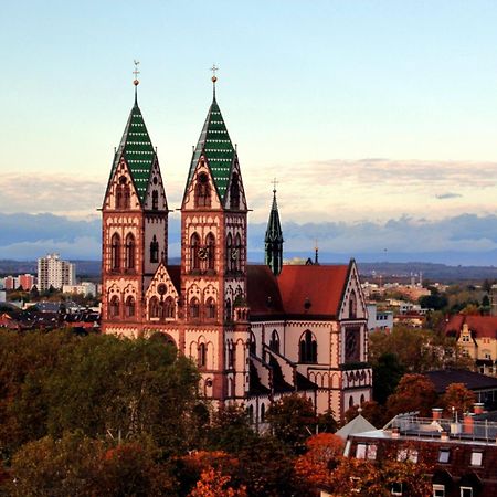 Dreilaendereck Am Kaiserstuhl Wasenweiler Exterior foto